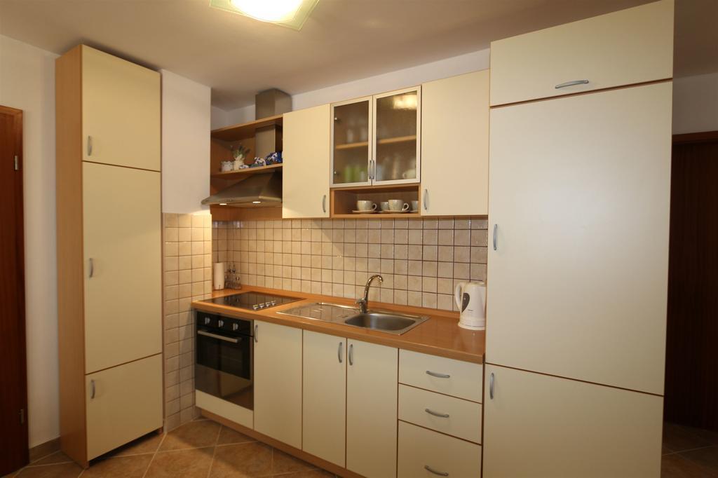 Apartment Bensak Klimno Εξωτερικό φωτογραφία